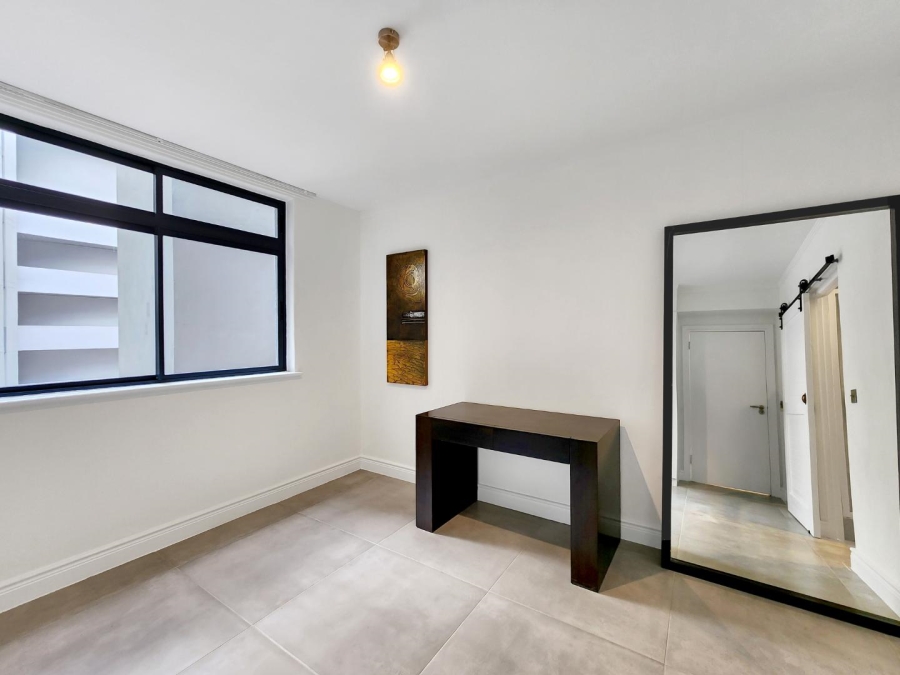 To Let 1 Bedroom Property for Rent in De Waterkant Western Cape